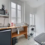 Ideally Located Studio Near The Bois De Vincennes
